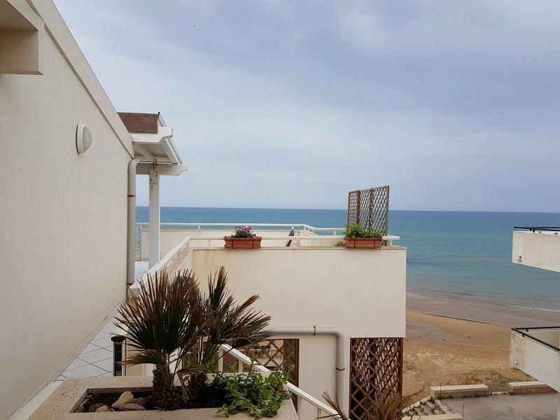 Terrazzo Sul Mare Apartment Donnalucata  Exterior photo